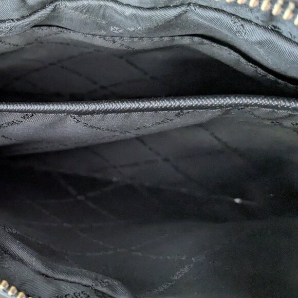 Michael Kors Jet Set Large East West Crossbody Black MK Signature . - Picture 14 of 15